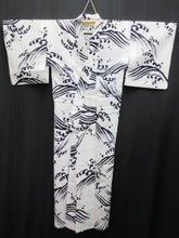 Load image into Gallery viewer, Yukata Vintage(1950-1980) White Navy Wave Cotton #8016N2
