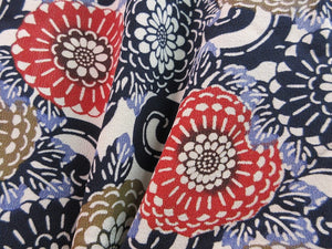 Haori Jacket   White   Full bloom Chrysanthemum    #82