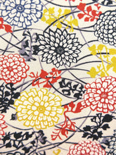 Load image into Gallery viewer, Haori Jacket  Cream White    Chrysanthemum    #98
